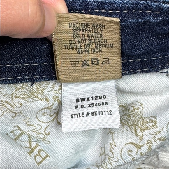 BKE Denim Bermuda Shorts Size 33 20" Inseam - Picture 12 of 13